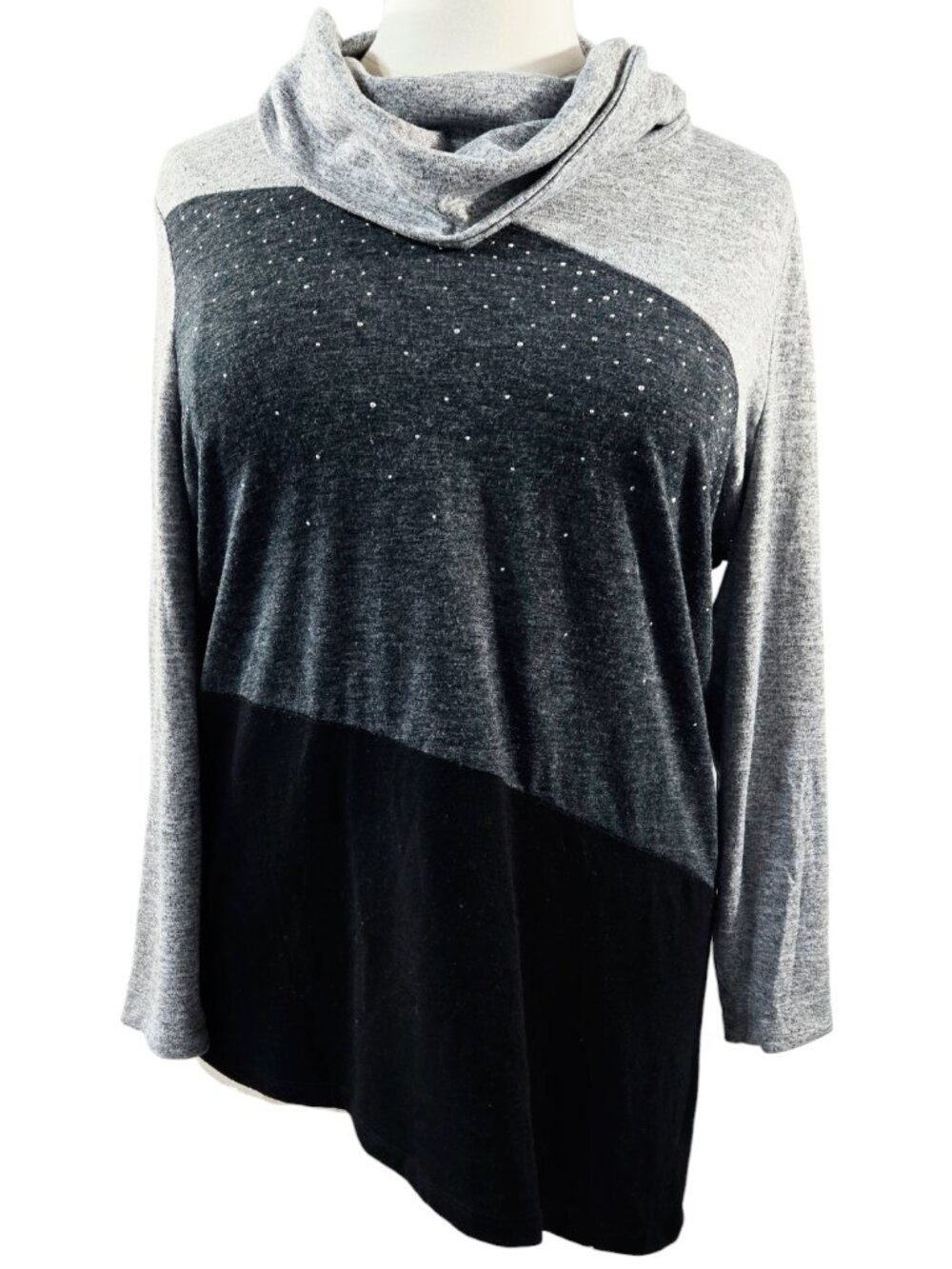 Chico's Collection Gray Black Colorblock Beaded Asymmetrical Hem Cowl Neck Tunic